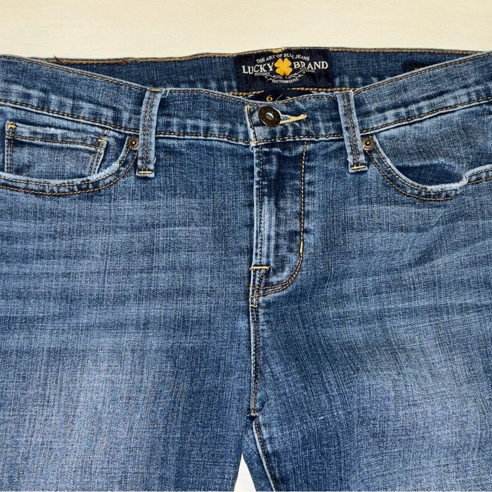 Lucky Brand Brooke Flare Jeans Womens Size 628 Medium Wash Stretch Denim